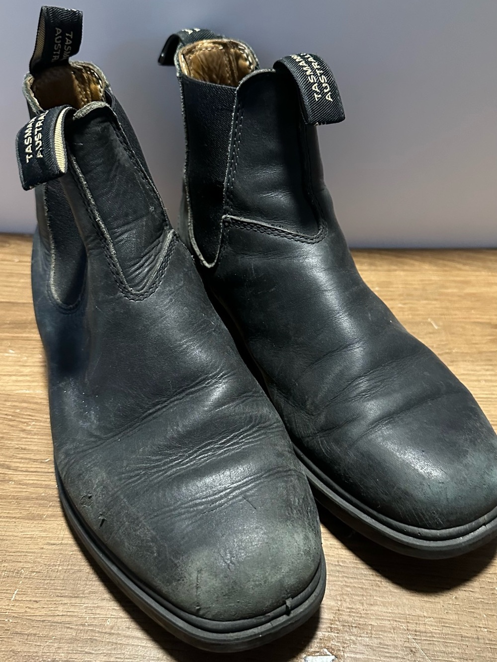 Blundstone Chisel Toe Black Leather Boots W9.5